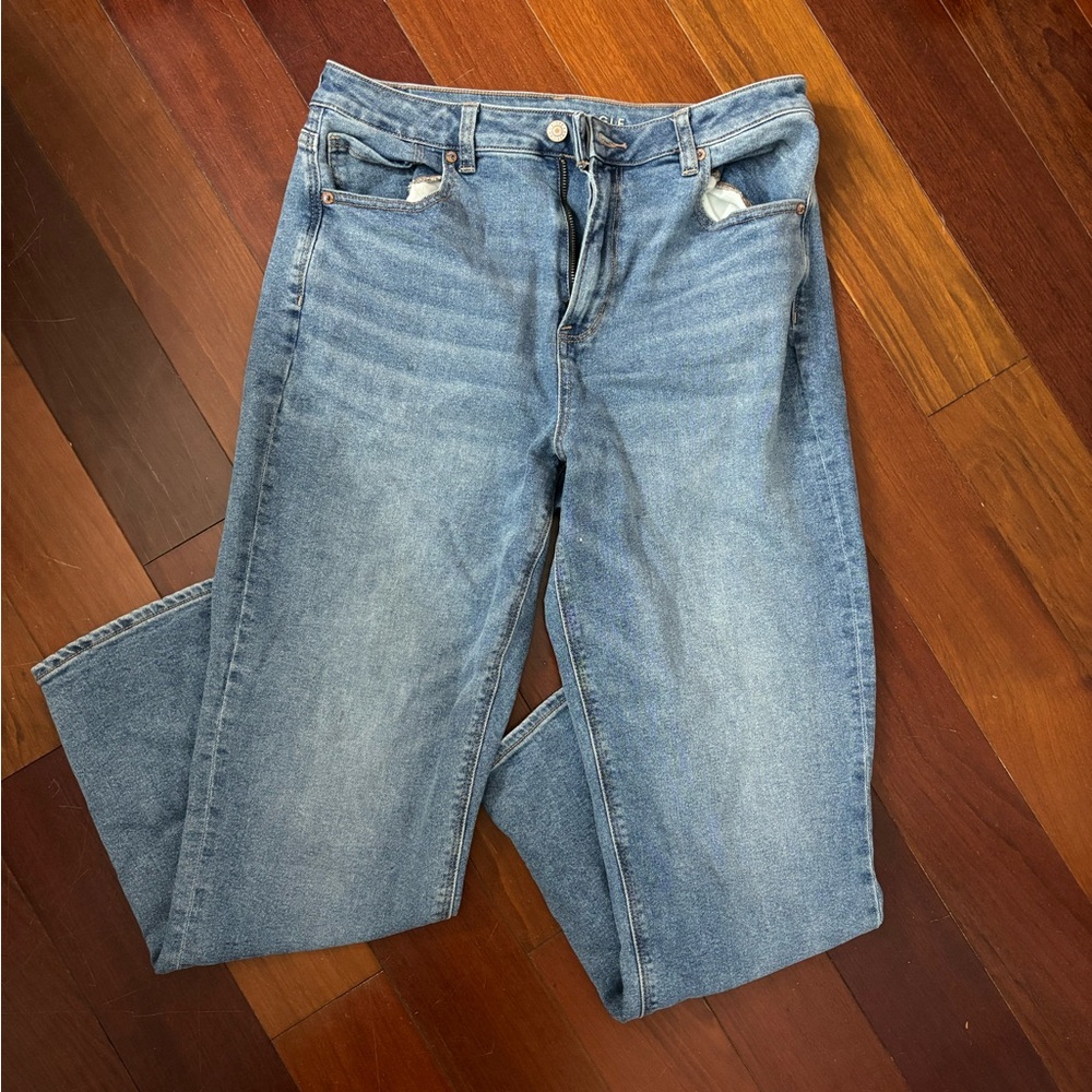 American Eagle Mom Jeans